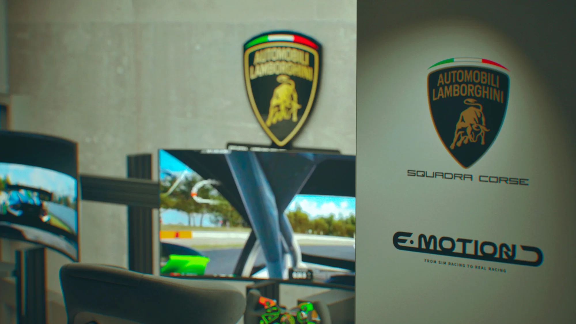 E-Motion - Lamborghini - Partnership - Sim Racing - Motorsport - Center