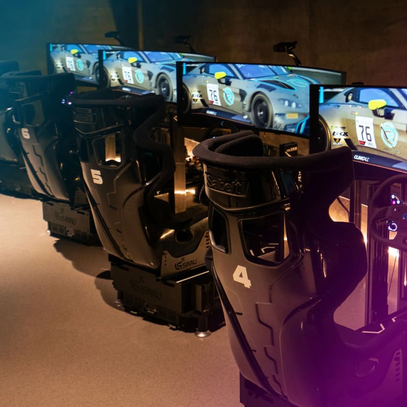 e-motion Miami Sim Racing Motorsport Center Restaurant Bar