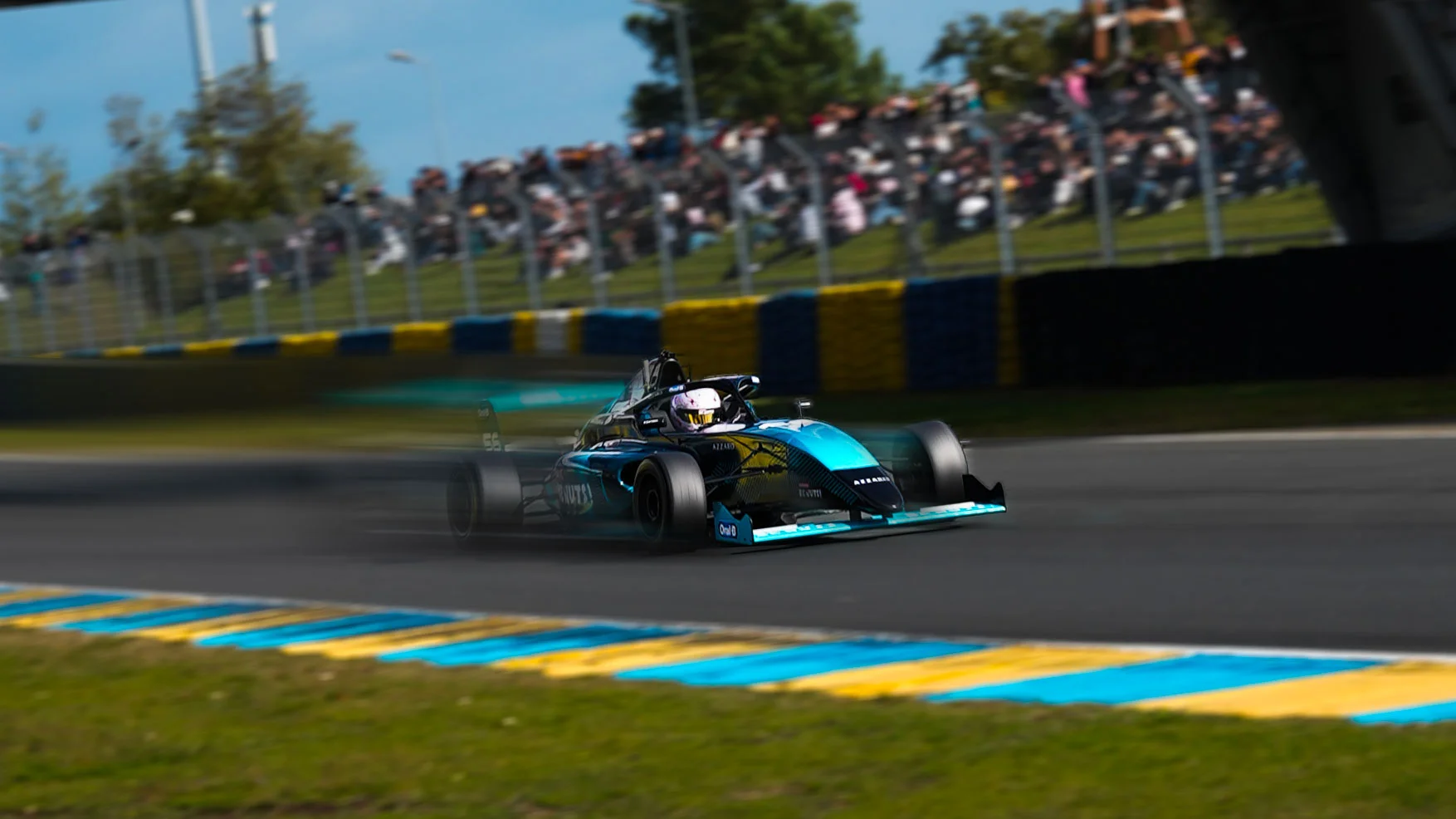 e-Motion - GP Explorer - The Last Race - Sim Racing - Motorsport - Center - Paris